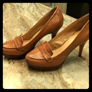 Classic Nine West heels...size 9.5
